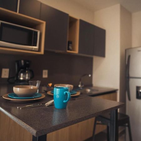 Livup Suites En Zona Iteso Zapopan Eksteriør billede