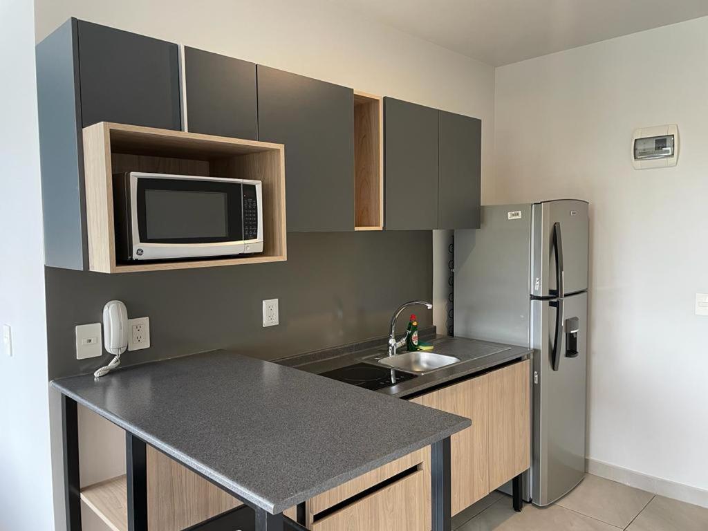 Livup Suites En Zona Iteso Zapopan Eksteriør billede